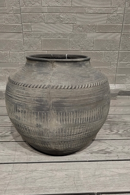 kaufen Indoor Decoration Fiber Clay Planter Hand Carve Finishing with Charcoal Oven/Warmer Camping Burners Heater/Barbecue online manufacture