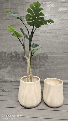 Zeitgenössischer Look Neutral beige wiederholende lineare Textur Design runde Faser Tonpflanzer Leichtgewicht langlebig wartungsarme Blumen Topf Urlaub Villa Büro Dekoration Garten Landschaftsgestaltung Projekt